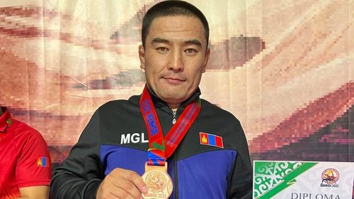 Ш.Батбаатар ДАШТ-ий гурав дахь медалиа хүртлээ
